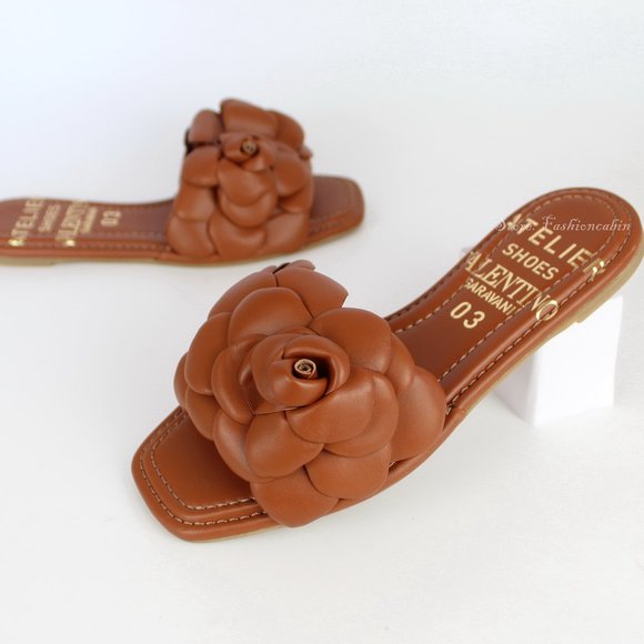 NEW VALENTINO GARAVANI Atelier Floral Leather Slides